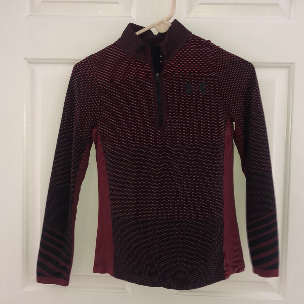 Under Armour pullover